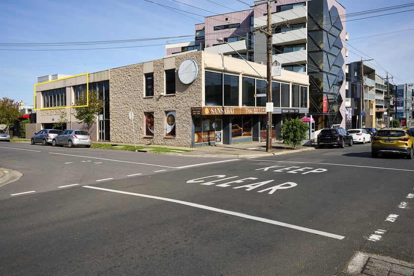 Click to view all images 2/191 Buckley Street Essendon VIC 3040 - Image 2