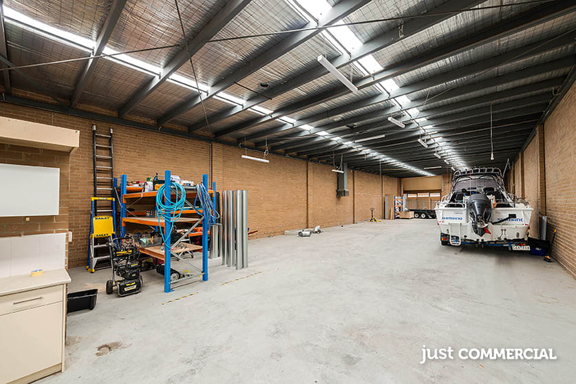 Click to view all images 2/5-7 Murdock Street Clayton South VIC 3169 - Image 3