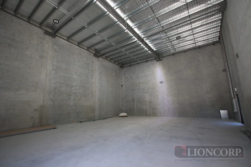 Click to view all images Kingston QLD 4114 - Image 2