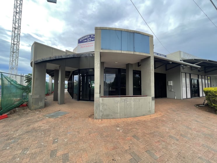 Click to view all images 2/17 Waterloo Street Cleveland QLD 4163 - Image 1