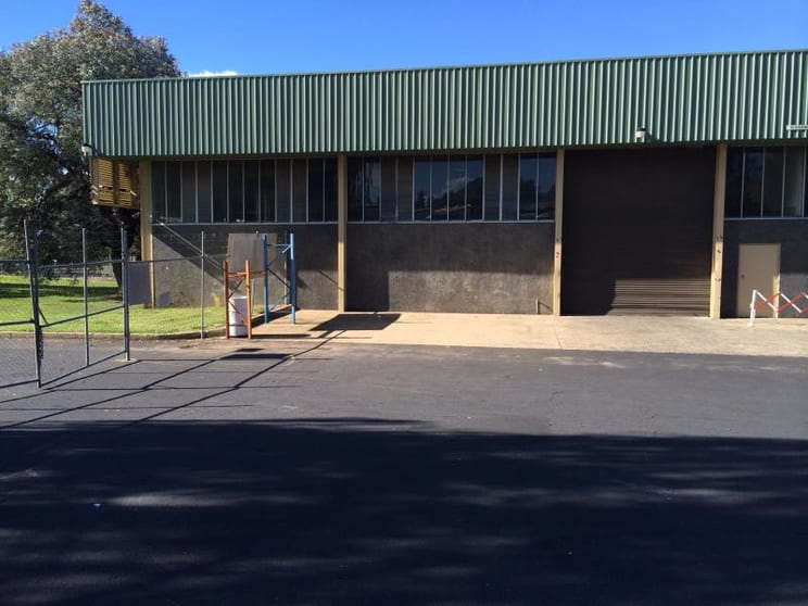 Click to view all images Shed 5/4 Barrett Court Orange NSW 2800 - Image 2