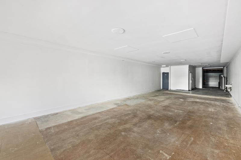 Click to view all images 1034 North Road Bentleigh East VIC 3165 - Image 3
