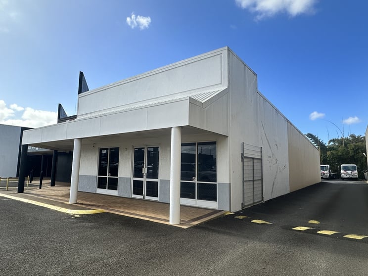 Click to view all images 3/12 Toonburra Street Bundaberg Central QLD 4670 - Image 2
