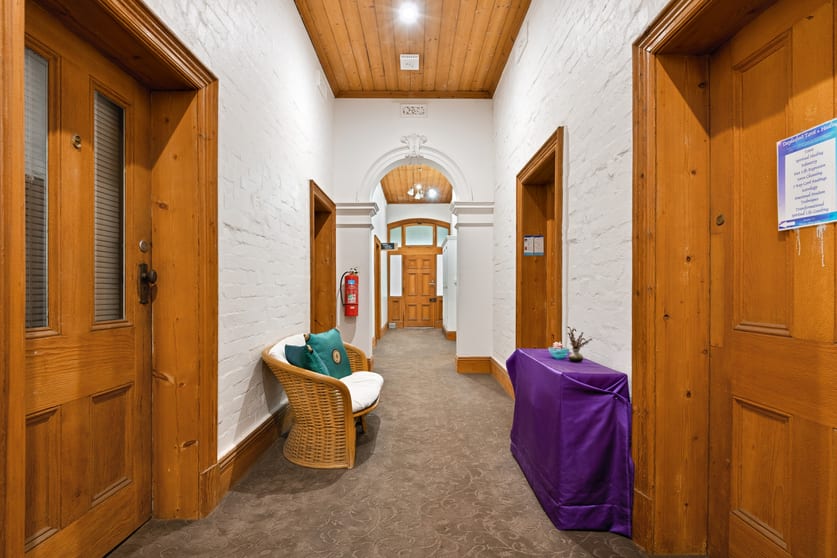 Click to view all images Office 4/57 Vincent Street Daylesford VIC 3460 - Image 2