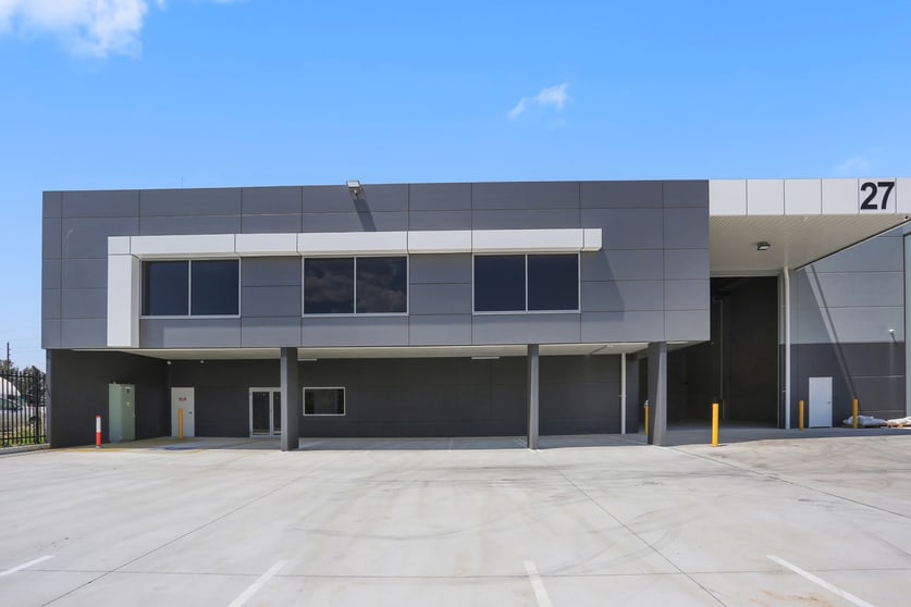Click to view all images 27 Broadhurst Road Ingleburn NSW 2565 - Image 2