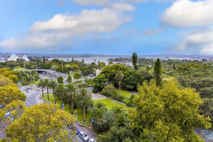 Click to view all images Suite 8.02/135 - 137 Macquarie Sydney NSW 2000 - Image 2