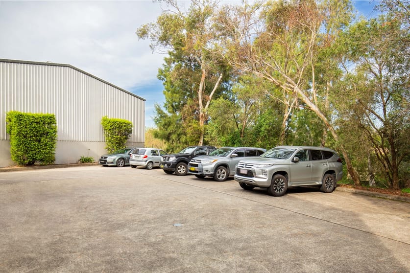 Click to view all images Unit 3, 23 Ironbark Close Warabrook NSW 2304 - Image 2