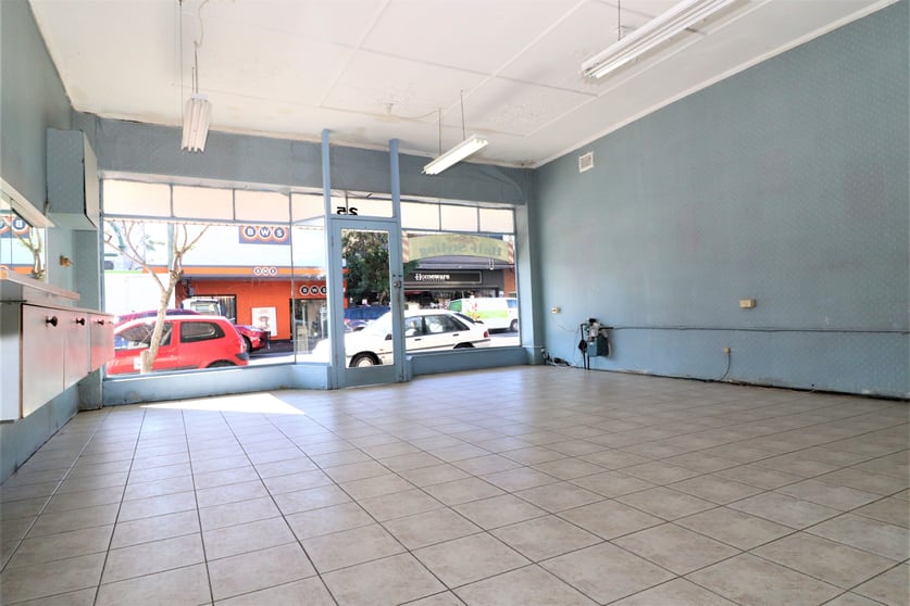 Click to view all images Shop 25 Penshurst Street Penshurst NSW 2222 - Image 3