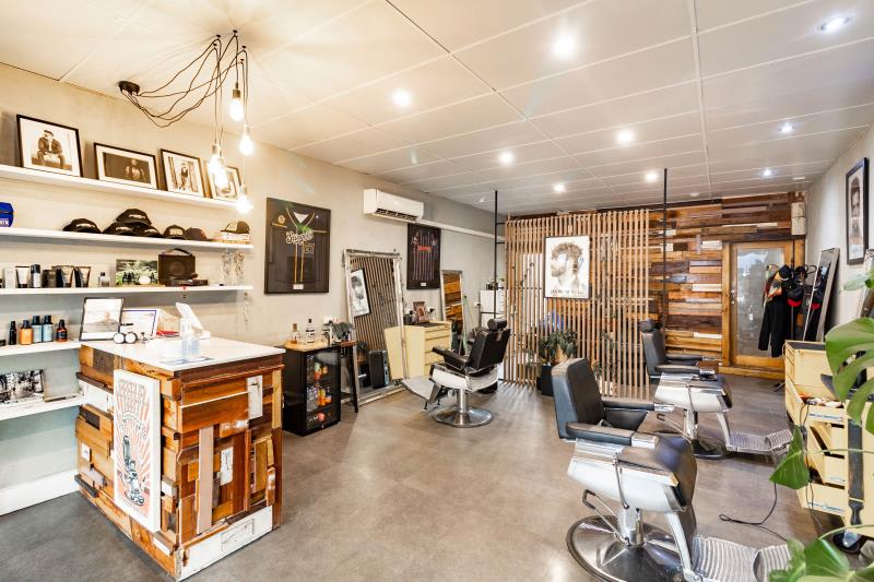 Click to view all images 918 Glenferrie Road Kew VIC 3101 - Image 3