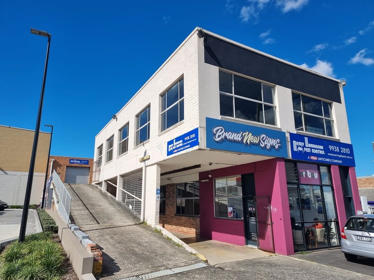 4/1 Mitchell Road Brookvale NSW 2100 - Image 2