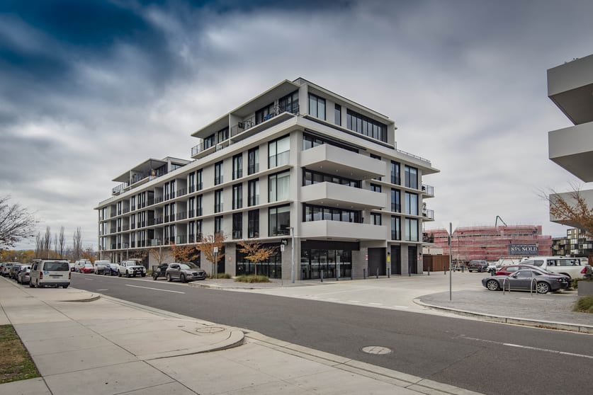 Click to view all images 26/10 Trevillian Quay Kingston ACT 2604 - Image 2