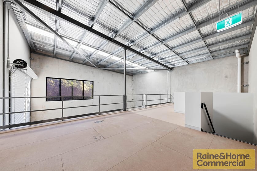 Click to view all images 4/105 Flinders Parade North Lakes QLD 4509 - Image 3