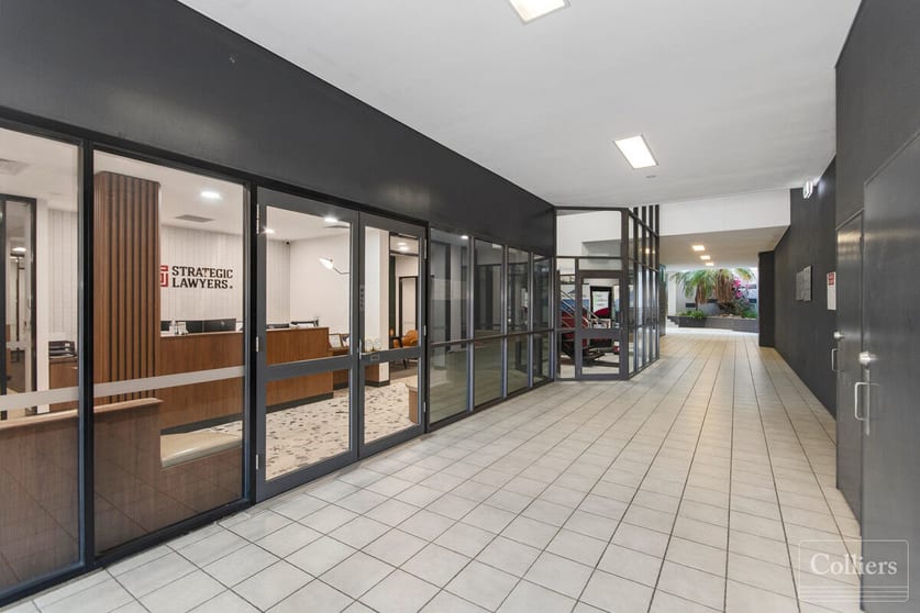 Click to view all images 25 Sturt Street Townsville City QLD 4810 - Image 3