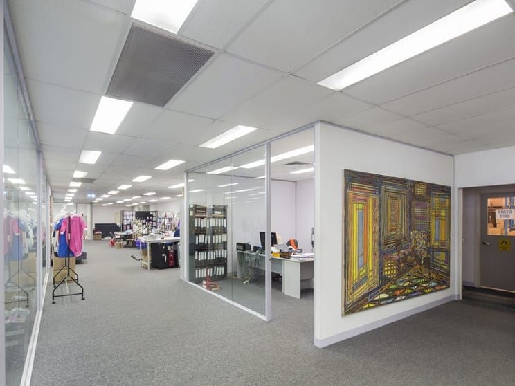 Click to view all images 354 Boundary Road Dingley Village VIC 3172 - Image 3