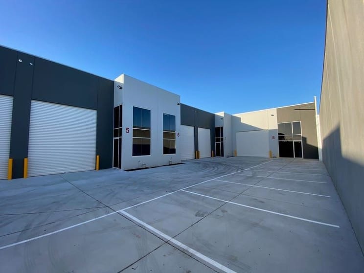 Click to view all images 30-32 Christensen Street Cheltenham VIC 3192 - Image 3