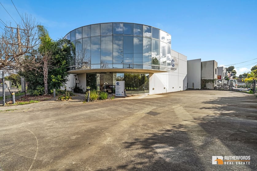 Click to view all images 66-72 Mercedes Drive Thomastown VIC 3074 - Image 1