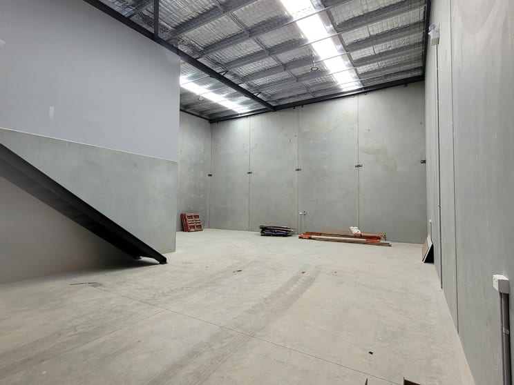 Click to view all images Unit 13/12 Tyree Place Braemar NSW 2575 - Image 3