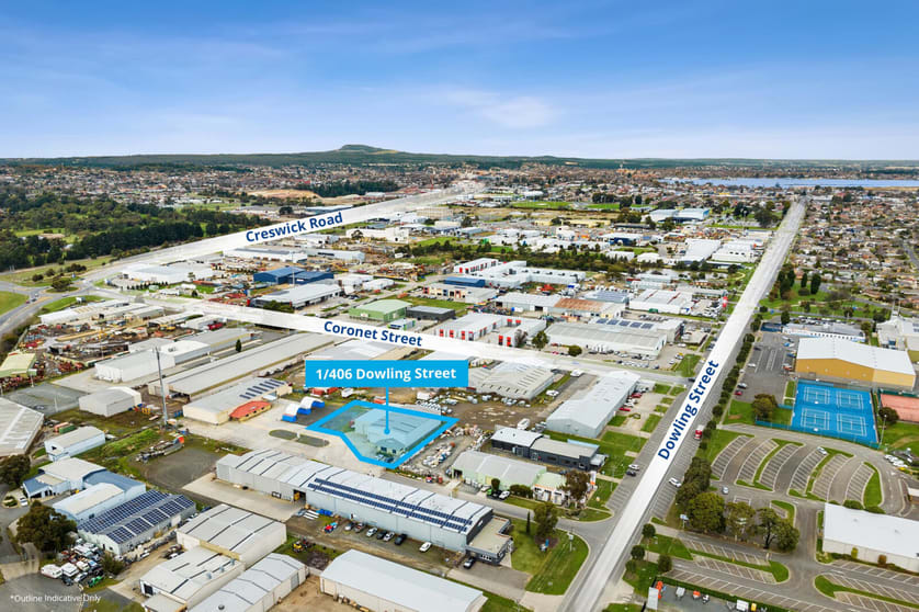 Click to view all images Unit 1/406 Dowling Street Wendouree VIC 3355 - Image 1