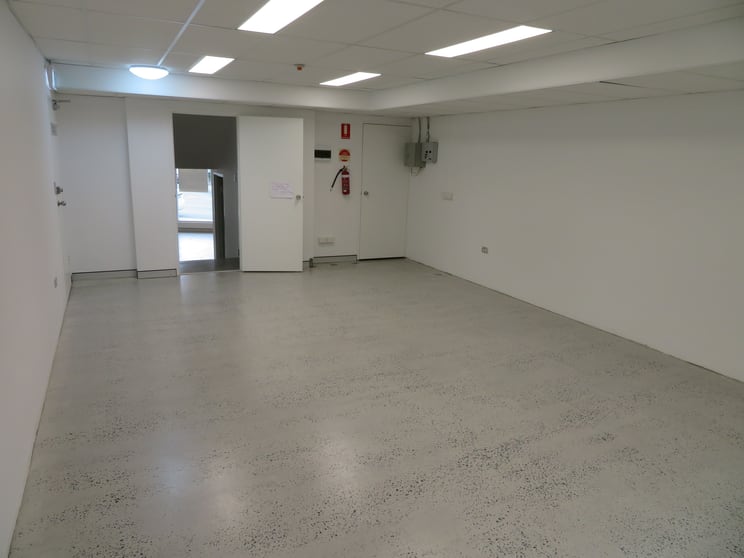 Click to view all images 2/409 Illawarra Road Marrickville NSW 2204 - Image 3