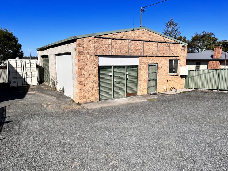 Click to view all images 43 Bent Street South Grafton NSW 2460 - Image 2