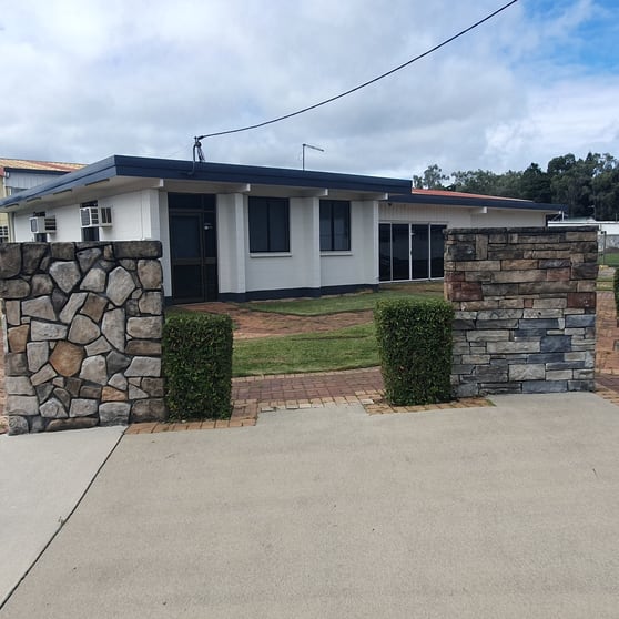 Click to view all images 10 Commercial Place Earlville QLD 4870 - Image 1