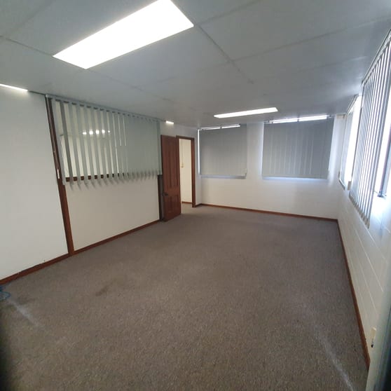 Click to view all images 10 Commercial Place Earlville QLD 4870 - Image 3