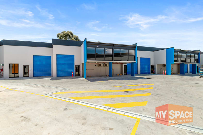 Click to view all images 2 The Crescent Kingsgrove NSW 2208 - Image 1
