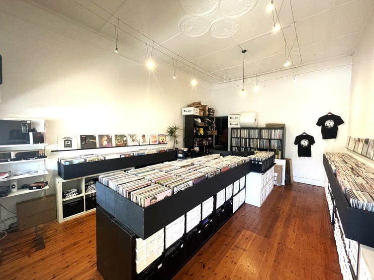 Click to view all images 374 High Street Northcote VIC 3070 - Image 2