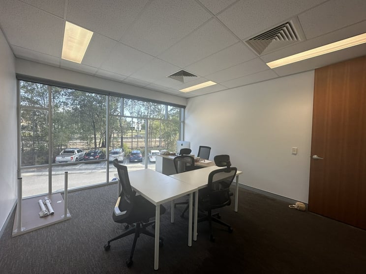 Click to view all images 1, Bldg 2, Part of lot 4, LHS/2740 Logan Road Eight Mile Plains QLD 4113 - Image 1