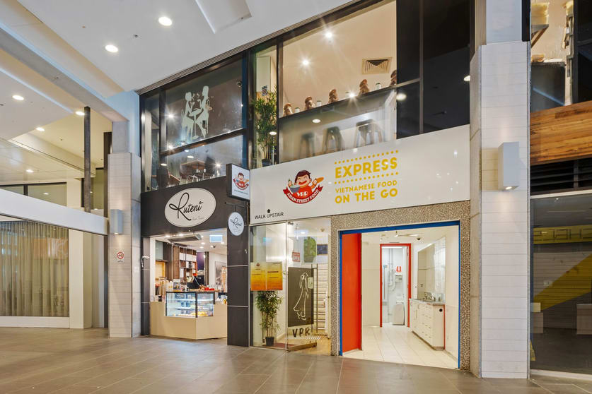 Click to view all images 19R/3 Freshwater Place Southbank VIC 3006 - Image 2