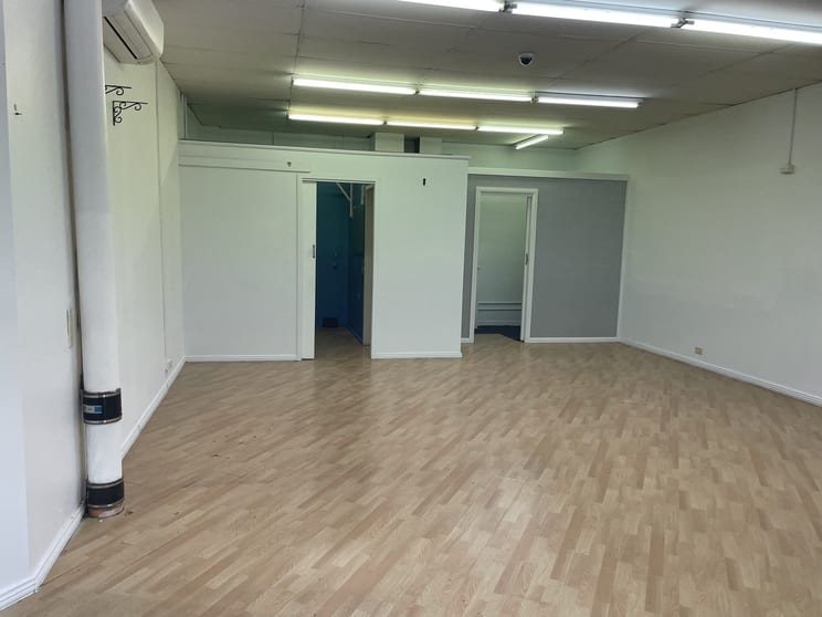 Shop 5 153 Great Western Highway Blaxland NSW 2774 - Image 2