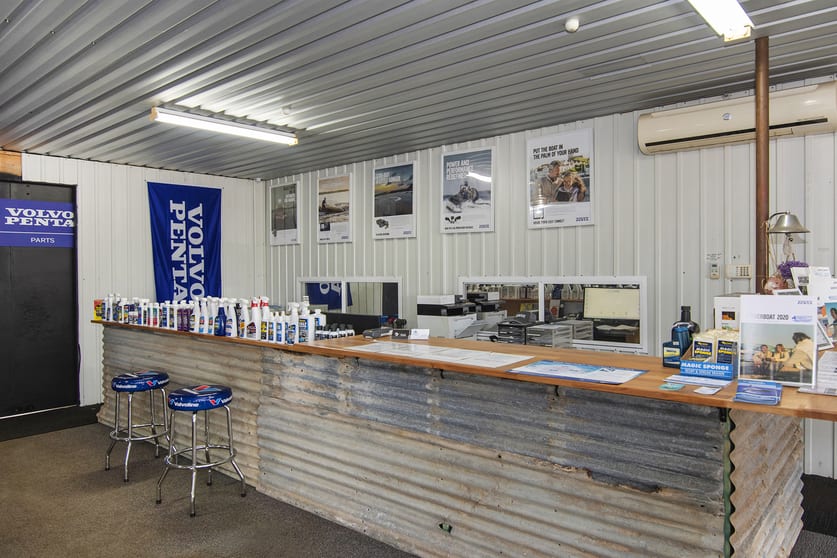 Click to view all images 1 & 2/30 Barlee Street Busselton WA 6280 - Image 3