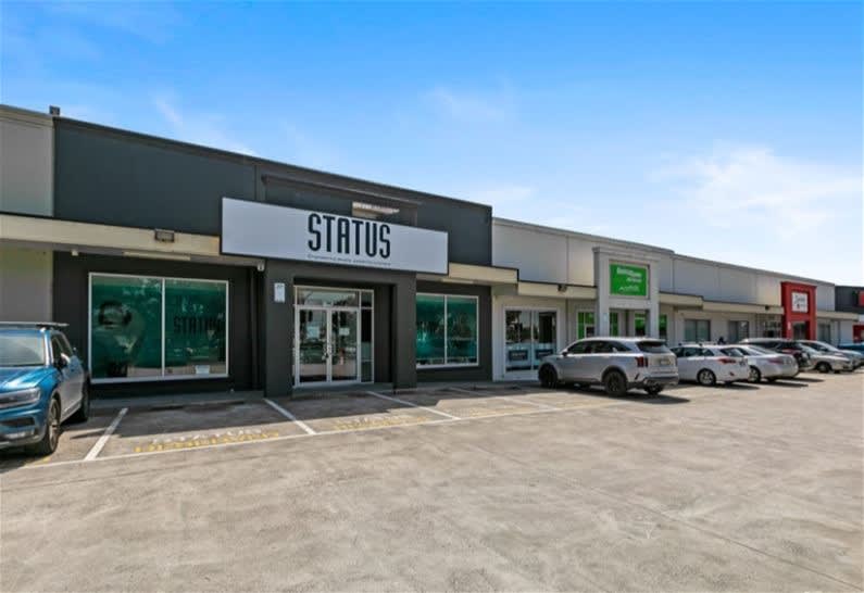 Click to view all images 153 Harvester Road Sunshine VIC 3020 - Image 2