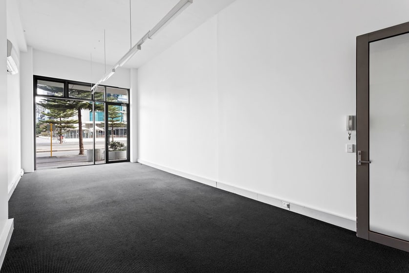Click to view all images 6/198 Harbour Esplanade Docklands VIC 3008 - Image 3