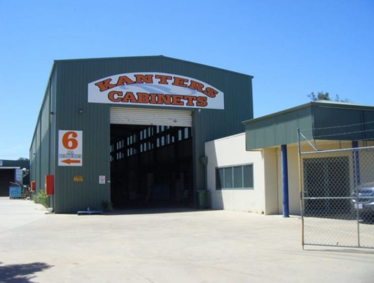 Click to view all images 6 Dickens Place Armadale WA 6112 - Image 1