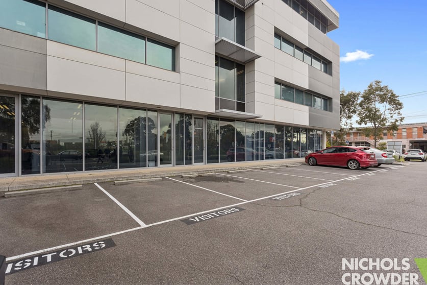 Click to view all images 10/296 Bay Road Cheltenham VIC 3192 - Image 2