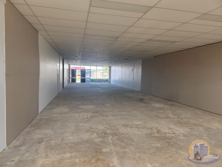 Click to view all images 2A/1 Heidke Street Avoca QLD 4670 - Image 2