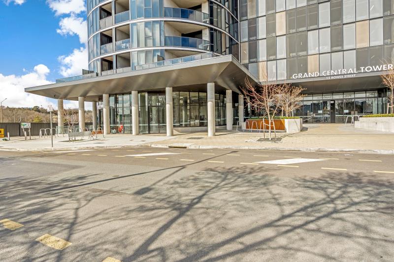 Click to view all images Ground Unit 435 (C05)/15 Bowes Street Phillip ACT 2606 - Image 3
