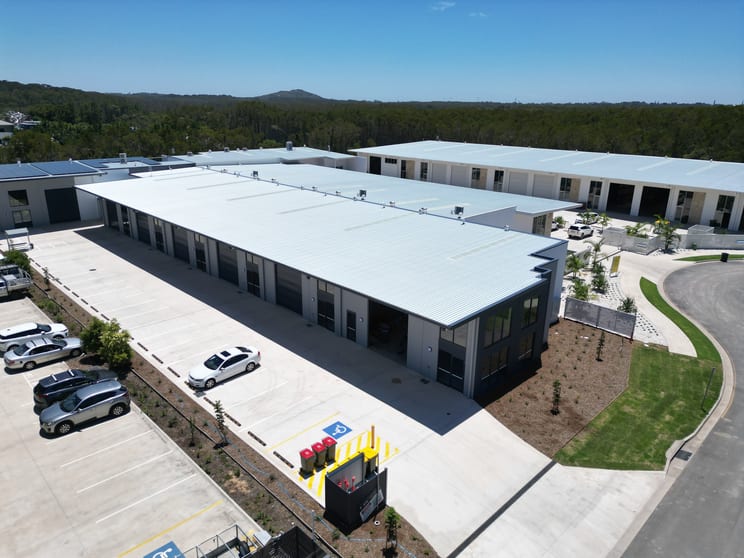 Click to view all images 3/19 Lomandra Place Coolum Beach QLD 4573 - Image 2
