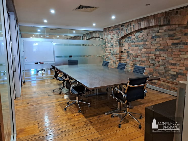 Click to view all images Unit 2/Lvl 3, 139-145 Charlotte Street Brisbane City QLD 4000 - Image 3