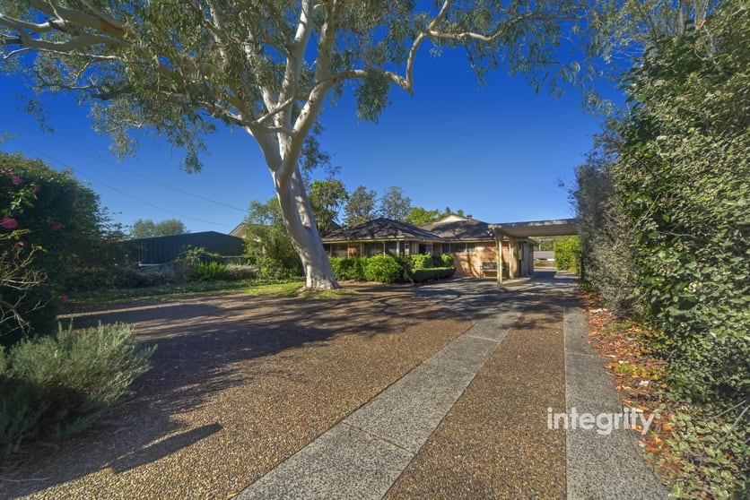 Click to view all images 22 McMahons Road North Nowra NSW 2541 - Image 2