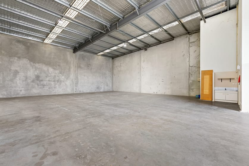 Click to view all images 2/7 Millennium Place Tingalpa QLD 4173 - Image 3