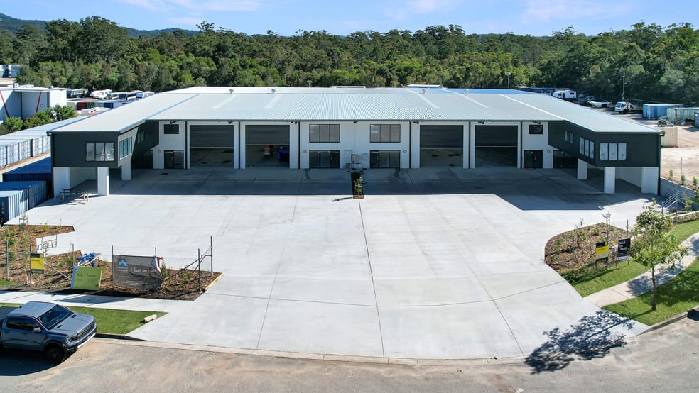 Click to view all images 9 Kelly Court Landsborough QLD 4550 - Image 2