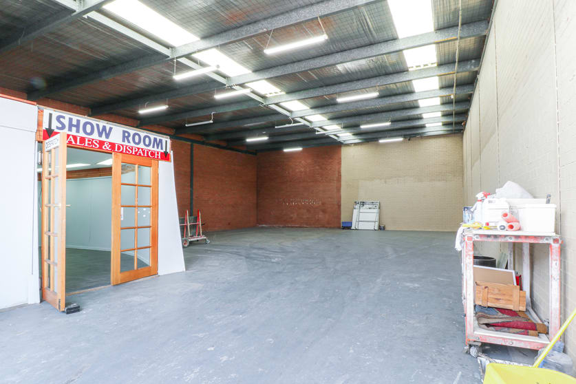 Click to view all images Wetherill Park NSW 2164 - Image 2