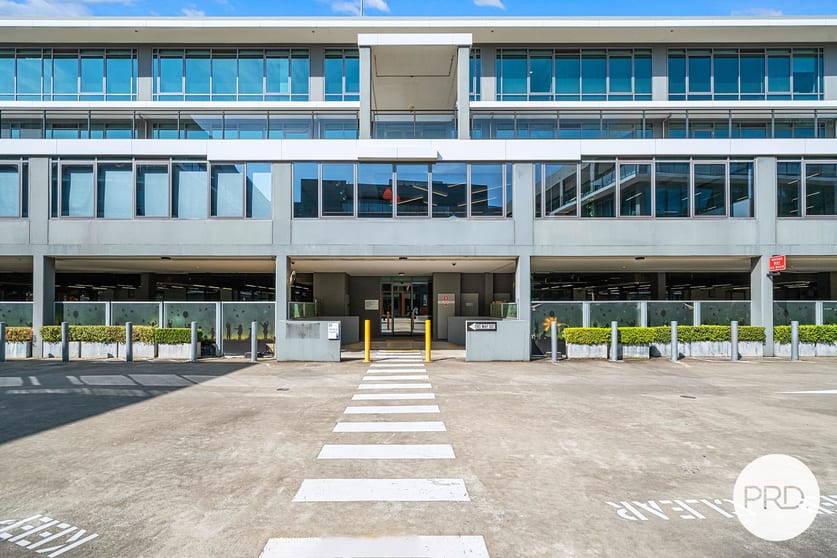 Click to view all images Unit 1/3 Columbia Court Norwest NSW 2153 - Image 3