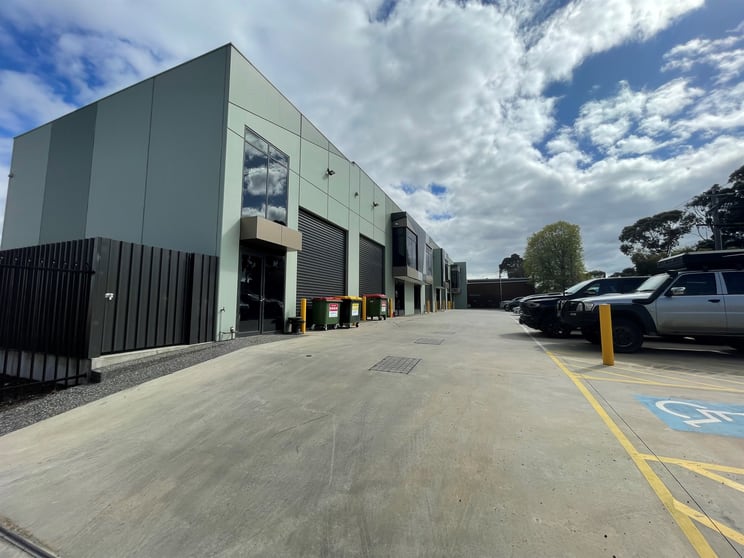 Click to view all images 5/44 Jersey Road Bayswater VIC 3153 - Image 2