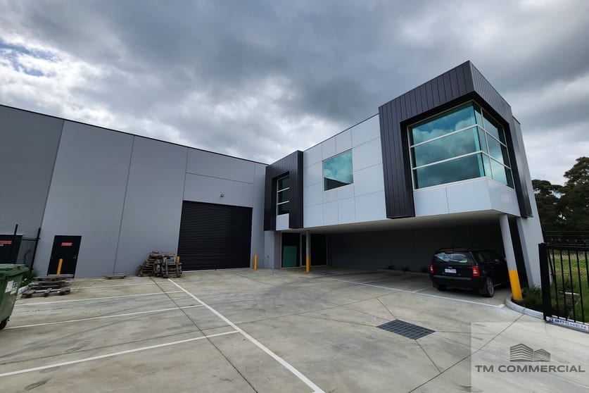 Click to view all images 149 Mulcahy Road Pakenham VIC 3810 - Image 3