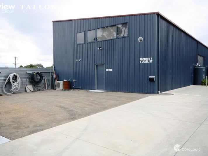 Click to view all images 1/4 Lyall Street Hastings VIC 3915 - Image 1
