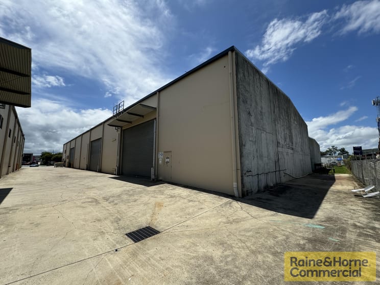 Click to view all images 17C Bult Drive Brendale QLD 4500 - Image 2