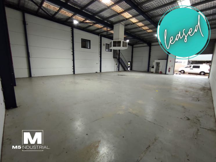 Click to view all images Unit 9/13-15 Wollongong Road Arncliffe NSW 2205 - Image 2